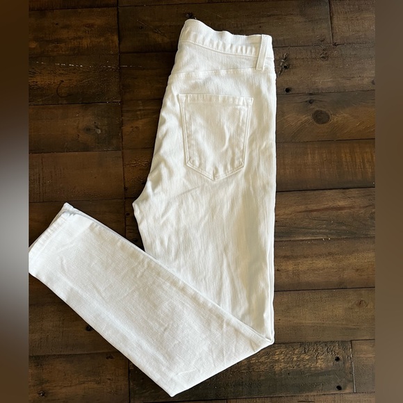 J Brand Alana High Rise Cropped Skinny Jean in White, 27 1